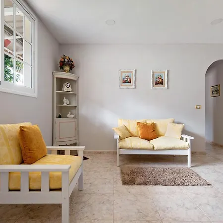 V Vacacional Con Encanto Ля Оротава