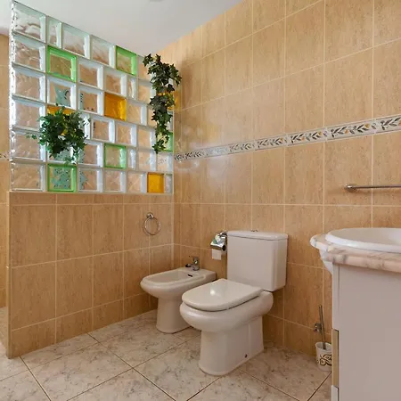 V Vacacional Con Encanto 別荘